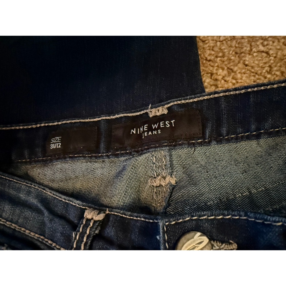 Nine West Jeans Bootcut Dark Wash Embellished Pockets Size 12 - Picture 7 of 7
